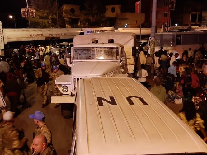 На зображенні може бути: 1 особа, стоїть та на відкритому повітрі