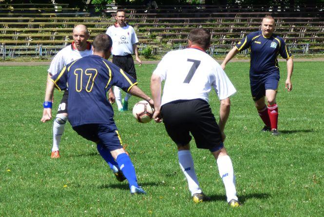 Новини Козятина - фото з Бутси на цвях вішати рано - створили команду «Моноліт» для футболістів-ветеранів