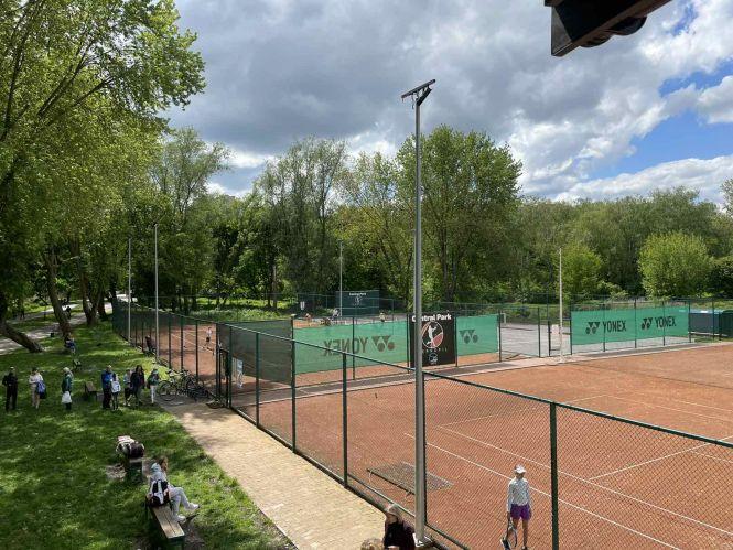 Новини Тернополя - фото з Всеукраїнський турнір з тенісу проходить у Тернополі. Подивитися змагання можна безкоштовно