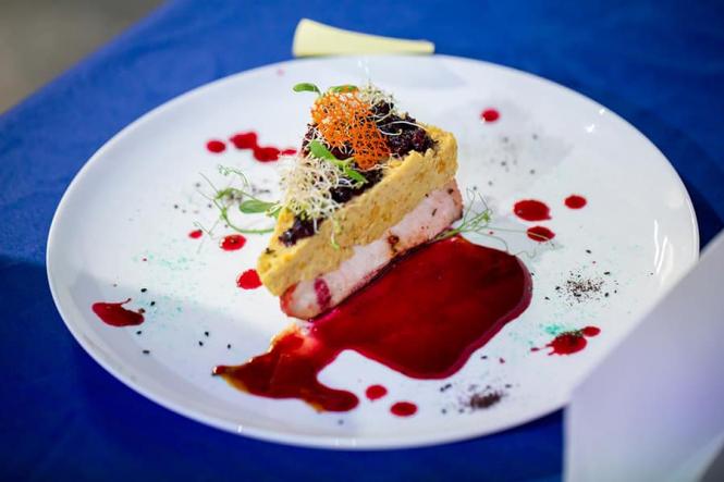 На зображенні може бути: їжа та у приміщенні