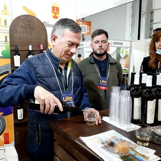 Новини Вінниці - фото з Вінниця — від слова «вино». Напої вінницького винороба Гігінеішвілі визнали кращими в країні