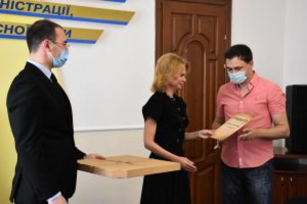 Новини Житомира - фото з У Житомирській ОДА привітали кращих журналістів області