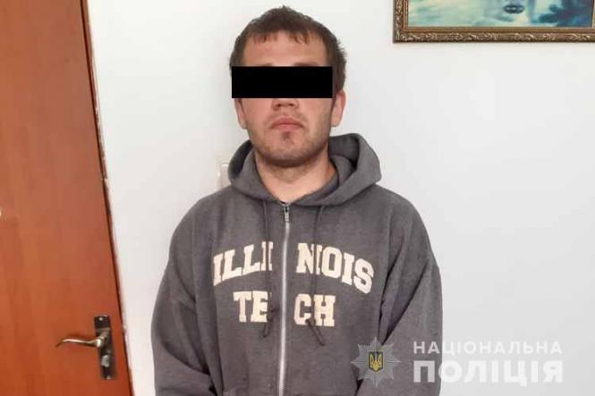Новини Тернополя - фото з Пограбували чоловіка та намагались втекти з міста: злочинців правоохоронці затримали на автовокзалі (ФОТО)