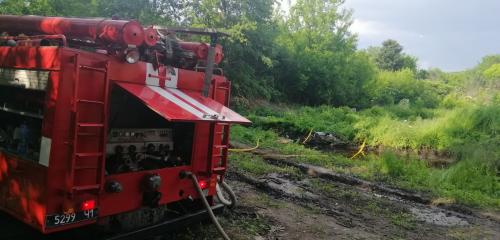 Новини Житомира - фото з У Бердичеві досі гасять пожежу на сміттєзвалищі: горить відучора IMG-41a283758cda1f0ec57d35095ae99215-V.jpg
