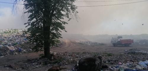 Новини Житомира - фото з У Бердичеві досі гасять пожежу на сміттєзвалищі: горить відучора IMG-0cbe9e07fe65fe29df2c07bec6884c9b-V.jpg