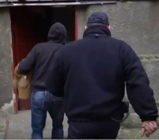 Новини Тернополя - фото з Убив, бо любив? Діти не пробачили батьку вбивство мами і просили суд суворо його покарати