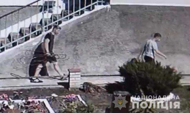 Новини Вінниці - фото з У Жмеринці в лікарні школярі вкрали трубу, по якій постачався кисень пацієнтам