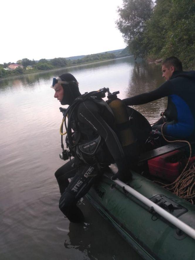 Новини Тернополя - фото з Тіло другого юного рибалки Петра знайшли водолази на дні річки