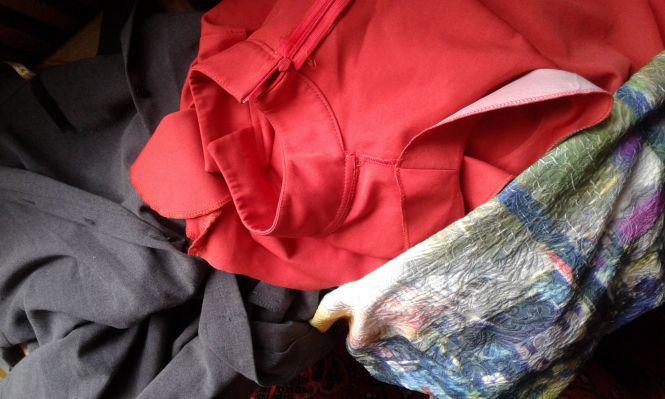 Новини Вінниці - фото з Операція «Реставрація». Вінничанка шиє унікальні крісла з людських історій та досвіду