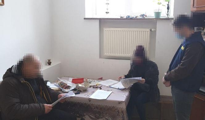 Новини Житомира - фото з У Житомирі банківський працівник з поплічниками викрали понад 14 млн грн з рахунків банку