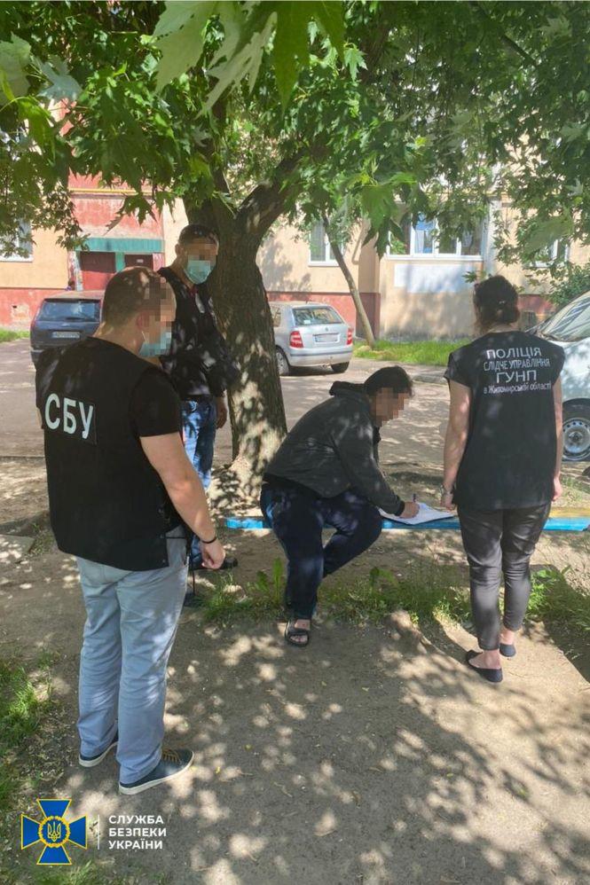 Новини Житомира - фото з Контррозвідка СБУ викрила нову схему легалізації іноземців в Україні: будівельна фірма у Житомирі готувала документи для «гастарбайтерів»