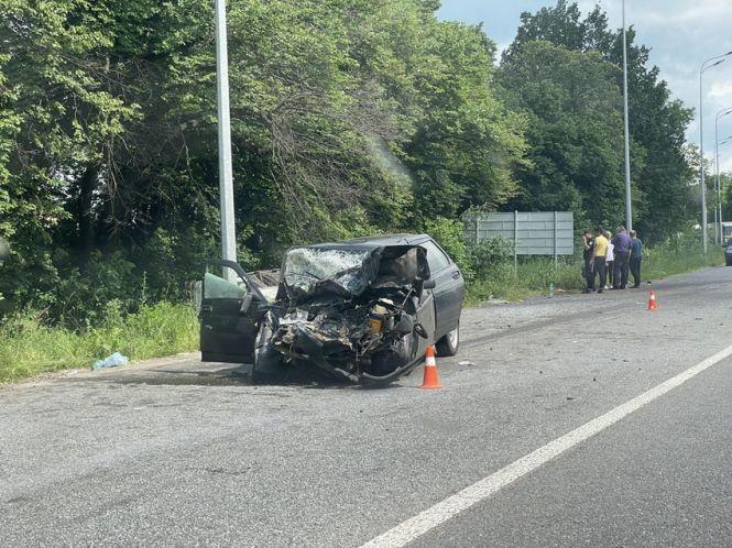 Новини Вінниці - фото з У Немирові перекинулася маршрутка з пасажирами. Є потерпілі