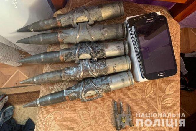 Новини Тернополя - фото з Хуліган упродовж кількох ночей обстрілював будинок жителя району (ФОТО)