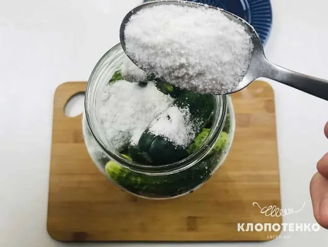 Новини Тернополя - фото з Ідеально хрумкі. Рецепт малосольних огірків за 3 години від Клопотенка