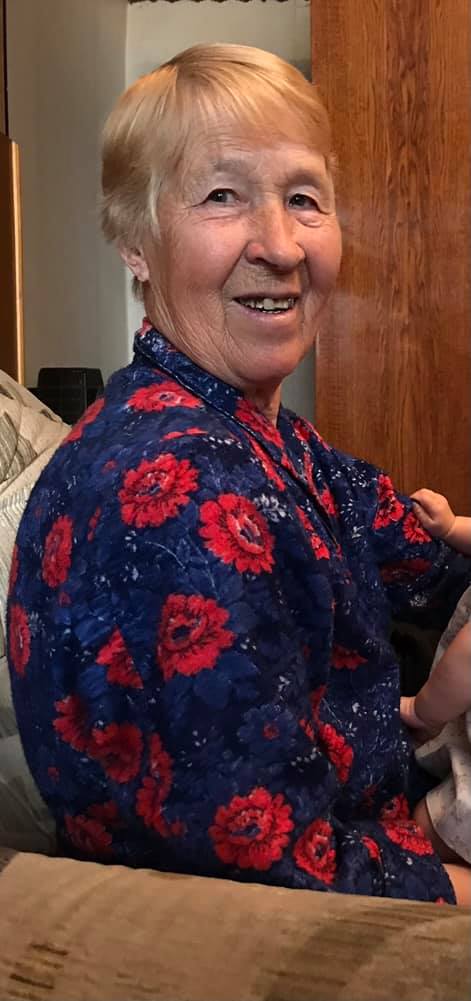 Новини Хмельницького - фото з Вийшла з дому й не повернулася. У Хмельницькому шукають пенсіонерку (ОНОВЛЕНО) Возможно, это изображение (1 человек и в помещении)