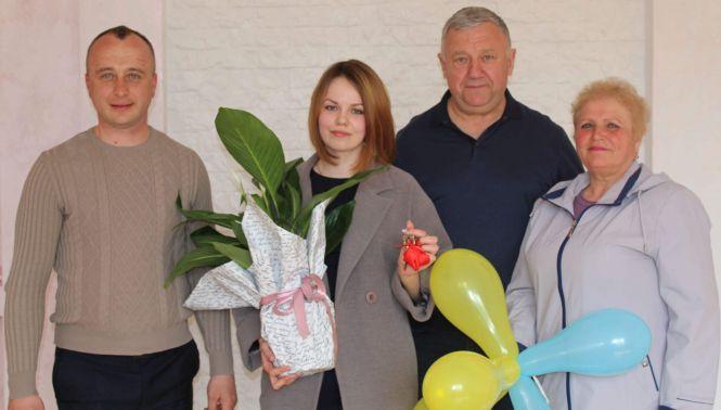 Новини Вінниці - фото з «Подивіться, що зробив Каленич з лікарнею». Квартири для лікарів придбала агрофірма «Ольгопіль»