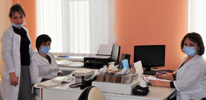 Новини Вінниці - фото з «Подивіться, що зробив Каленич з лікарнею». Квартири для лікарів придбала агрофірма «Ольгопіль»