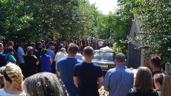 Новини Тернополя - фото з Вбивство у Вишнівці чотири роки потому: хто затягує справу і чому нема досі вироку убивці Іринки Мукоїди?