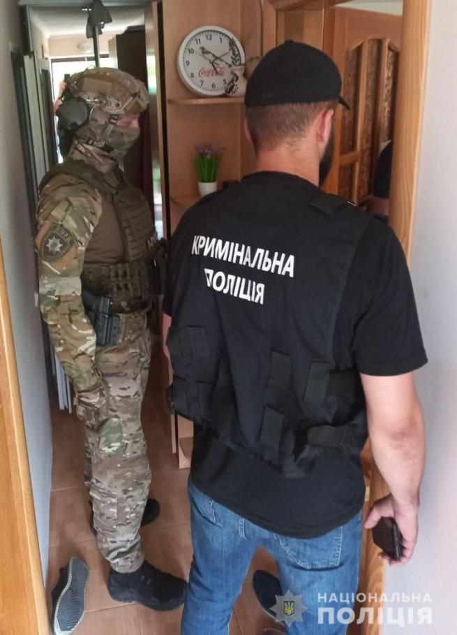 Новини Вінниці - фото з На Вінниччині ліквідували банду, яка торгувала автоматами та іншою зброєю