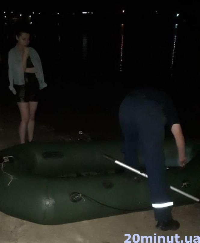 Новини Тернополя - фото з Тут глибоко – я йду поплаваю, а ти вертайся, сказав 19-річний Іван своїй дівчині на Дальньому пляжі і зник у воді