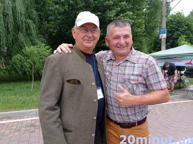 Новини Тернополя - фото з Смачна рибка та юшка: фестиваль на Набережній. Учасники готові полювати і в спеку, і в дощ (ФОТО)