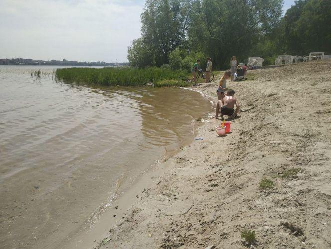 Новини Тернополя - фото з Місця для купання в області: офіційні та улюблені водойми влітку (ФОТОПІДБІРКА)