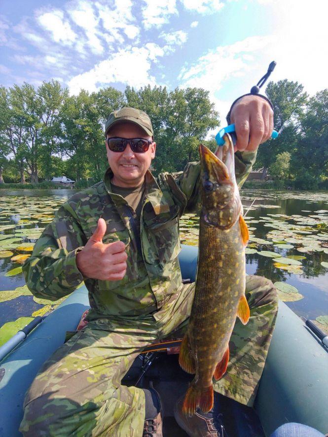 Новини Тернополя - фото з Мав улов, більший за 6-річного сина: рибалки про свої трофеї та стиль життя