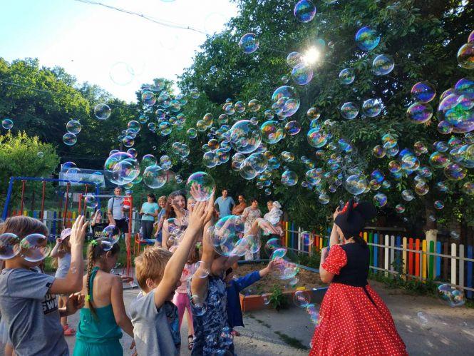 Новини Козятина - фото з Дітям в Залізничному облаштували дитячий майданчик