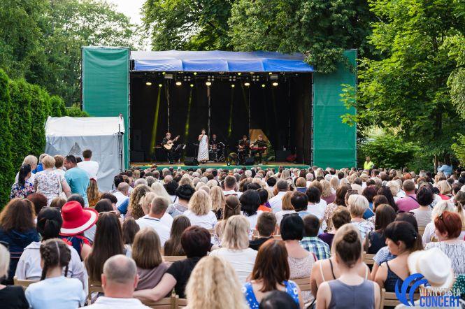 Новини Вінниці - фото з Оксана Муха у Вінниці — про цілющу силу української пісні і своїх вінницьких донецьких друзів