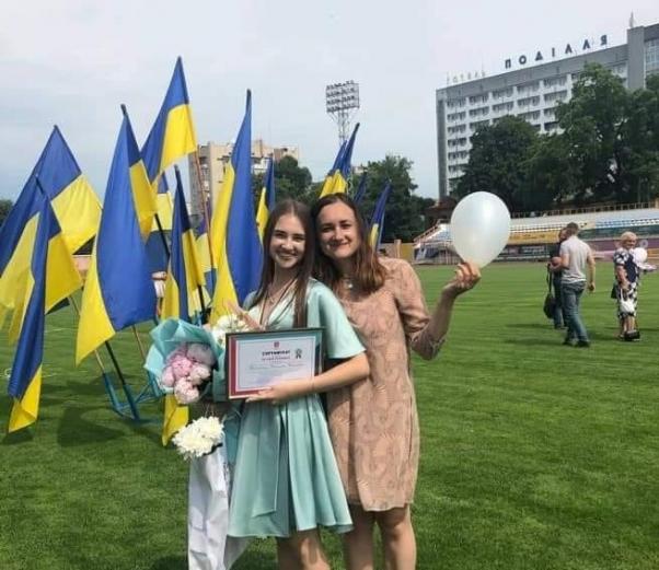 Новини Хмельницького - фото з ЗНО на 200 балів: хмельничанка Вікторія розповіла, як їй це вдалося