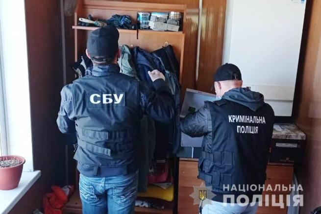 Новини Вінниці - фото з У Вінниці  перекрили канал збуту зброї кримінальним авторитетам