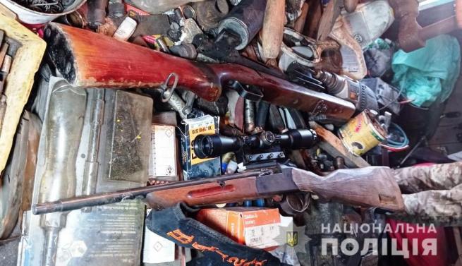 Новини Вінниці - фото з У Вінниці  перекрили канал збуту зброї кримінальним авторитетам