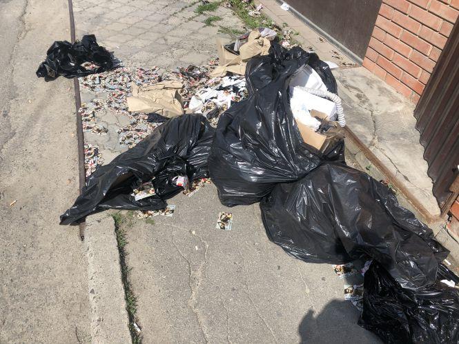 Новини Хмельницького - фото з На Шестакова прикрили масажний VIP-салон. Ексклюзивні подробиці (ФОТО, ВІДЕО)