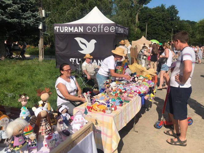 Новини Вінниці - фото з Концерти, смаколики, поливання з бранзбойту. Як на Вишенському озері гуляли Купала