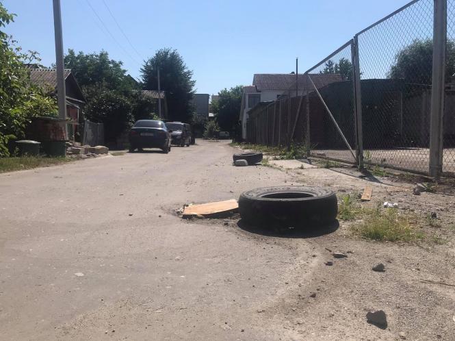 Новини Хмельницького - фото з На Калнишевського людям погрожує “колишній мєнт”. Дізналися причини й деталі конфлікту Нет описания.