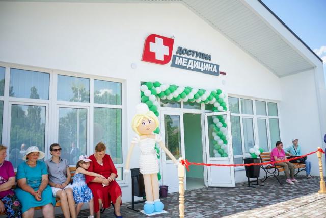 Новини Житомира - фото з Велике будівництво на Житомирщині: Віталій Бунечко взяв участь у відкритті амбулаторії у Райгородоцькій громаді. ВІДЕО. ФОТО