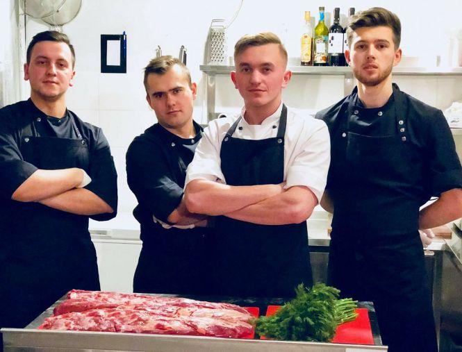 Новини Тернополя - фото з Що потрібно, аби відкрити власний суші-бар: історія успіху молодого підприємця з Тернополя