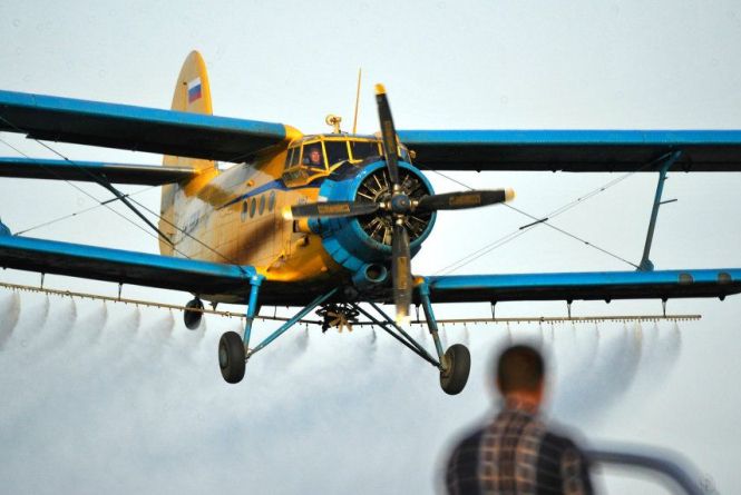 У Гайсинському районі масове отруєння людей. Там кропили поле хімікатами