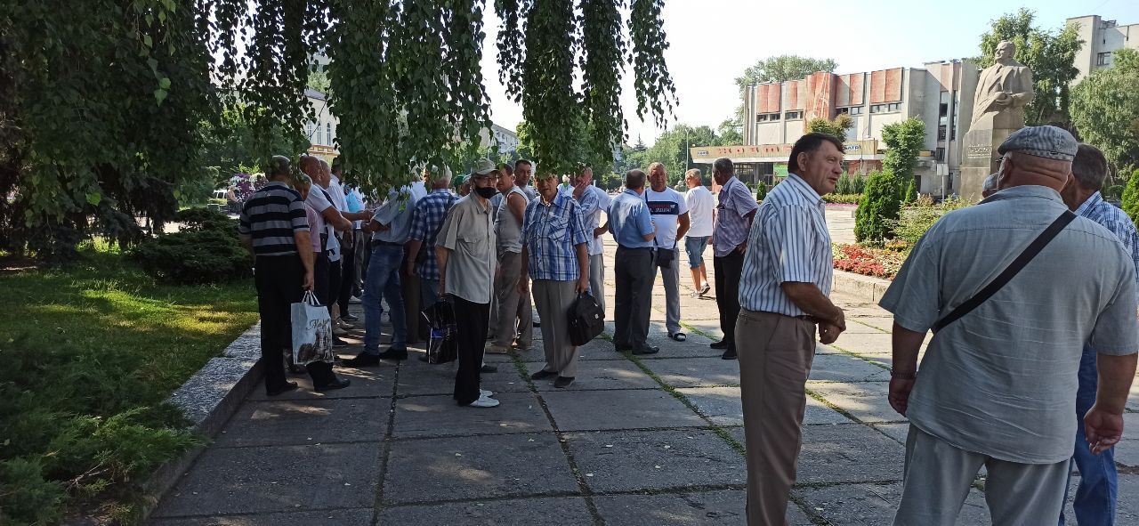 Новини Житомира - фото з У центрі Житомира протестують пенсіонери-силовики