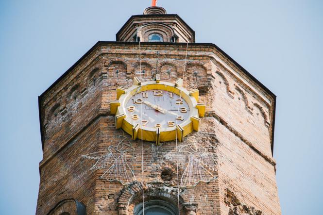 Новини Вінниці - фото з Час настав. До ладу приведуть годинник на Вінницькій вежі
