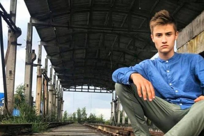 «Недоліки у зовнішності — це ваша перевага». Інтерв’ю з єдиним у Вінниці чоловіком-візажистом