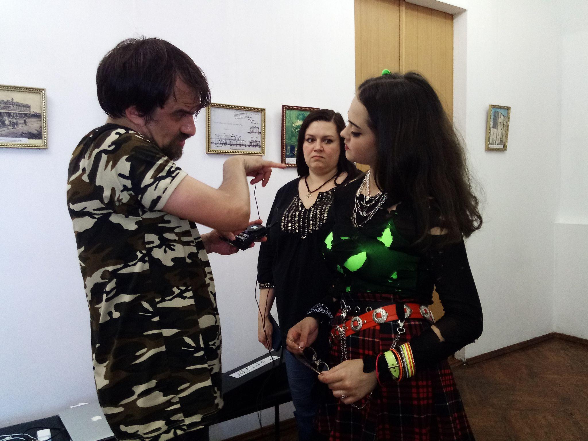 Новини Козятина - фото з Центральну вулицю Козятина перекрили для зйомок. Що це було?