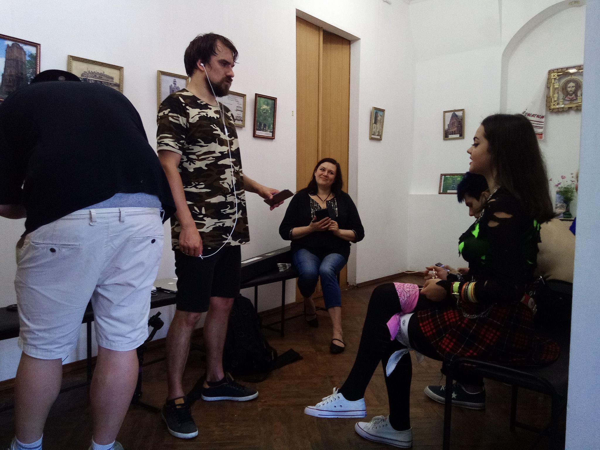 Новини Козятина - фото з Центральну вулицю Козятина перекрили для зйомок. Що це було?