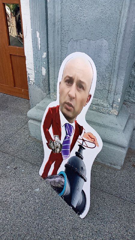 Новини Житомира - фото з Житомиряни вимагають звільнення директора «Житомирводоканалу» Андрія Нікітіна