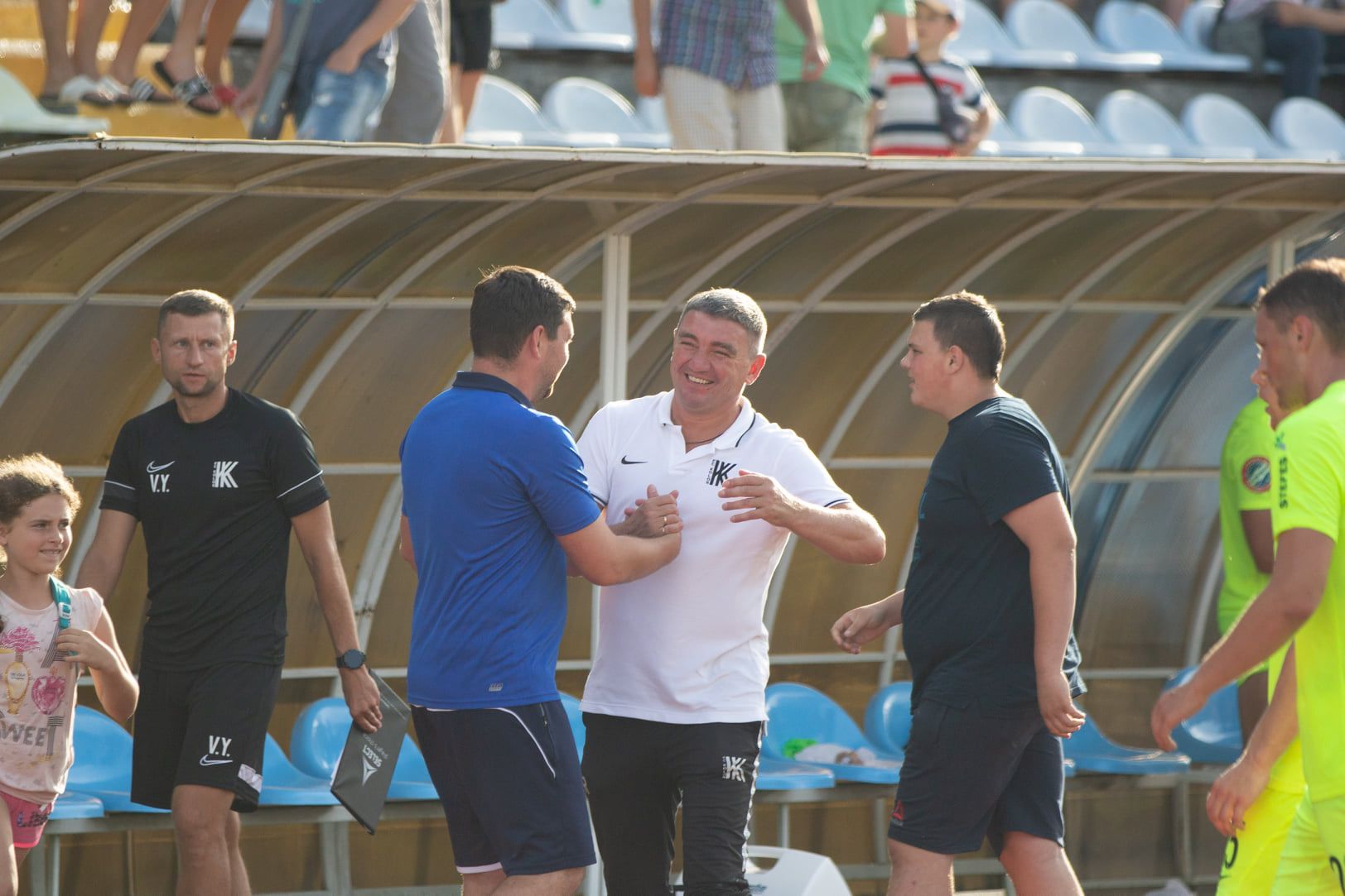 Новини Хмельницького - фото з "Поділля" перемогло "Колос" в матчі з трьома пенальті