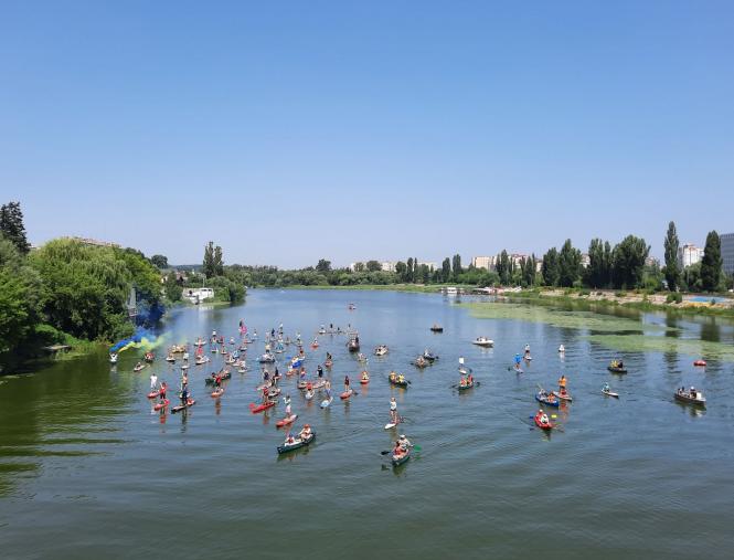 Новини Вінниці - фото з Човни, SUP-дошки і гондола. У Вінниці відбувся річковий парад «Всі на всьому»