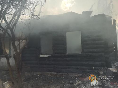 Новини Житомира - фото з Бабуся закривала вишні, коли спалахнув газовий балон: згорів будинок 01.jpg