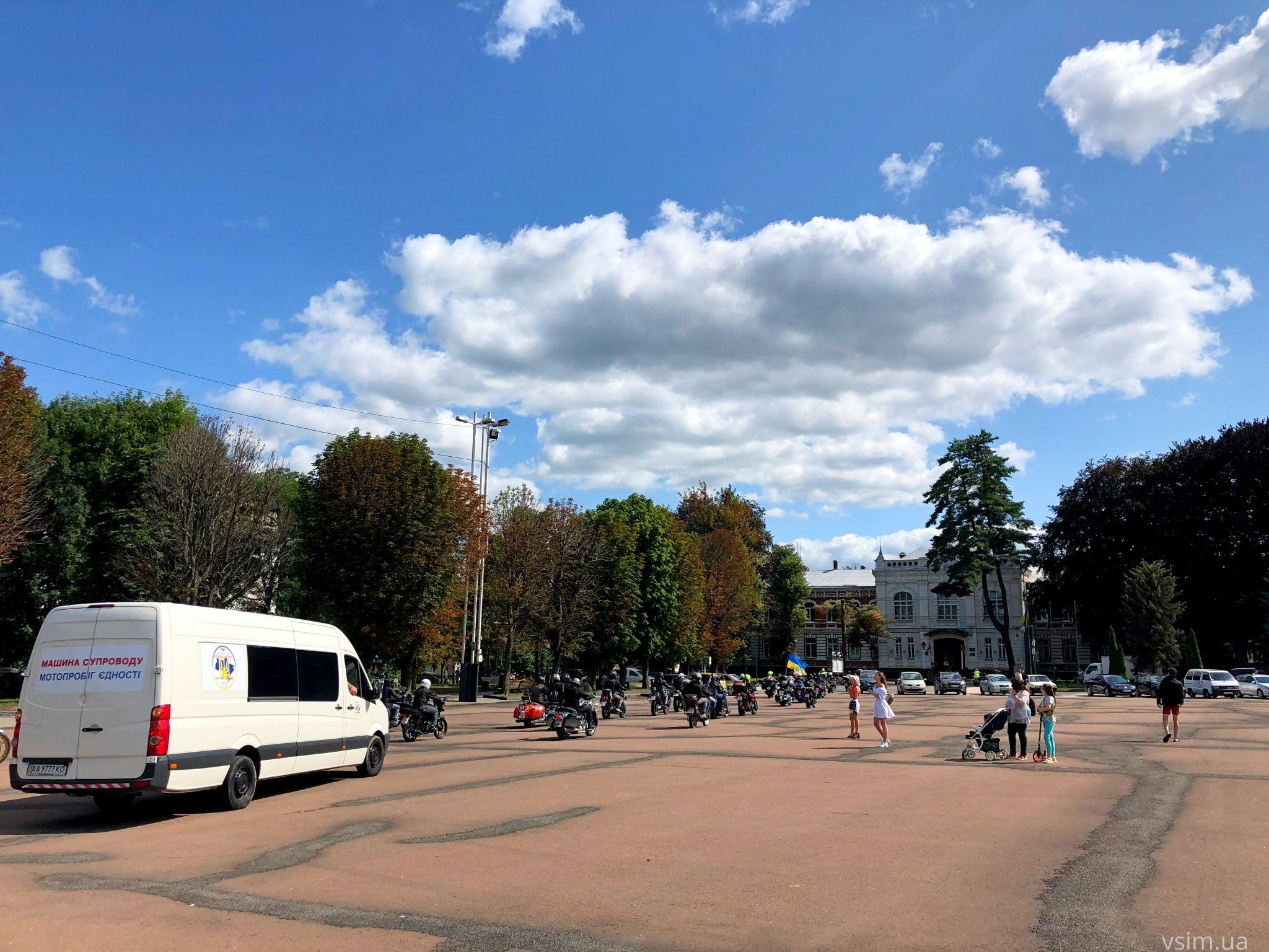 Новини Хмельницького - фото з Десятки байкерів проїхали вулицями Хмельницького (ФОТО, ВІДЕО)