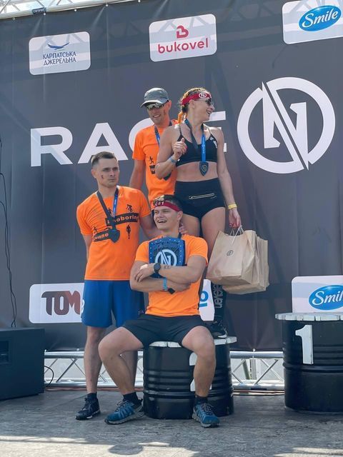 Новини Вінниці - фото з «Одним можна бігати, а іншим — зась». Чому для групових занять на стадіоні треба заключати договір?