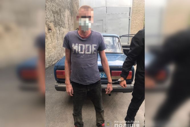 Новини Вінниці - фото з Смертельні ДТП, напад на дівчат та інше важливе за 26 липня на 20minut.ua Затримала чоловіка, який напав на двох дівчаток та хотів їх згвалтувати